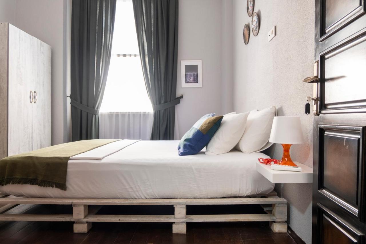 Hostel In House Hotel&hostel *