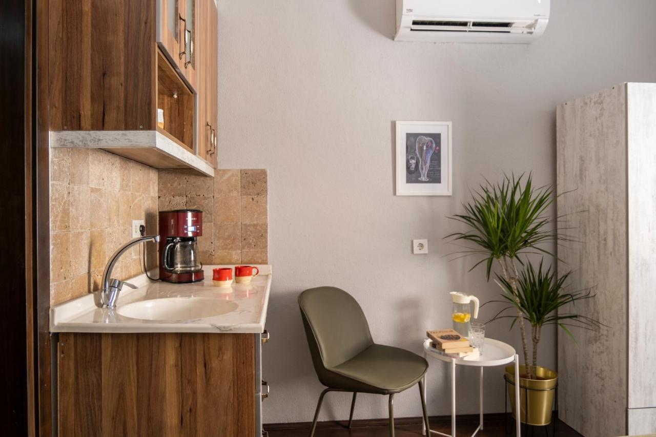 Hostel In House Hotel&hostel